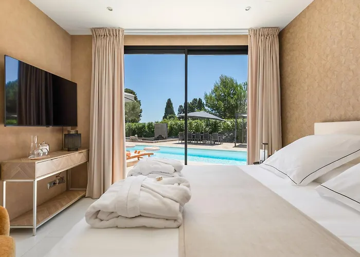 La Monarque (adults Only) 5* アグド