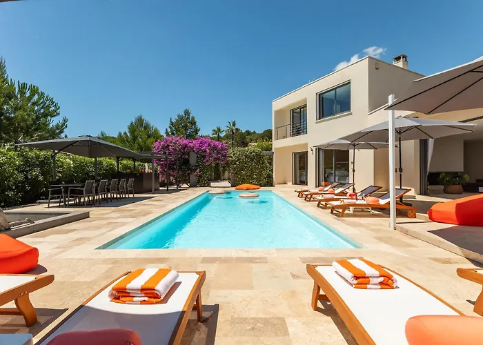 ゲストハウス La Monarque (adults Only) 5*