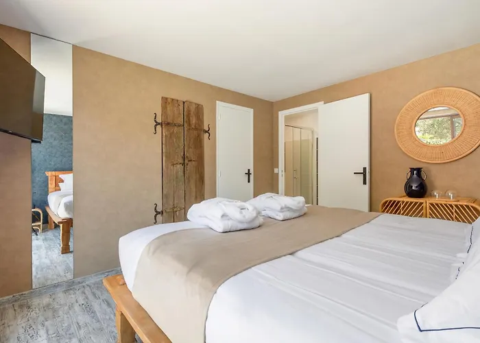 La Monarque (adults Only) ゲストハウス 5*