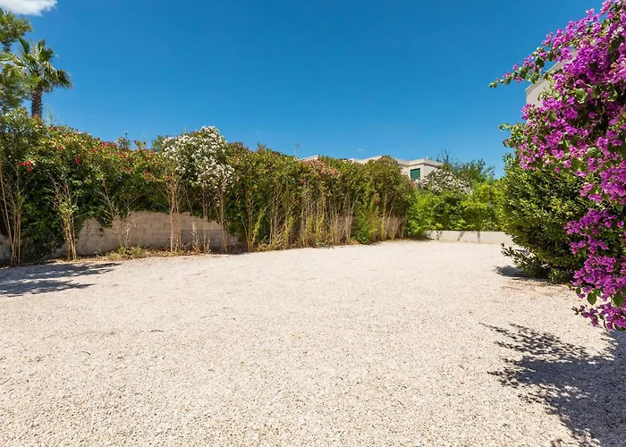 La Monarque (adults Only) ゲストハウス 5*