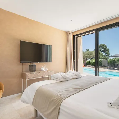 La Monarque (adults Only) 招待所 5*