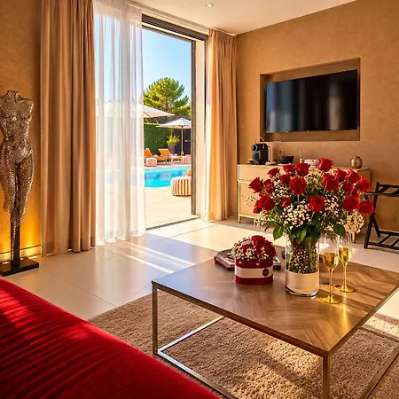 La Monarque (adults Only) 5*