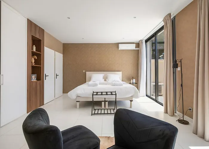 게스트하우스 La Monarque (adults Only) 아그