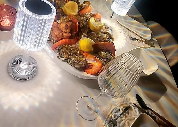 게스트하우스 La Monarque (adults Only) 5*