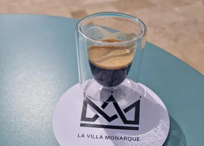 La Monarque (adults Only) 게스트하우스